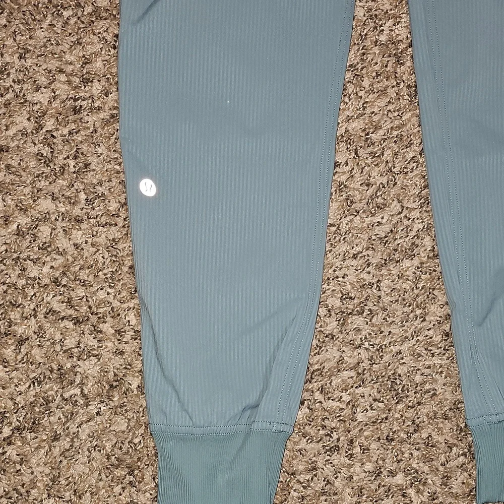 Lululemon Dance Stufio Joggers! Sz 0! Like a Blue/Green NWOTS!